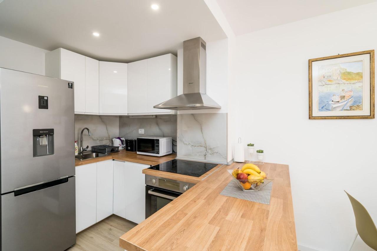 Apartment Nava - New And Spacious Gem - Free Parking Dubrovnik Exterior photo
